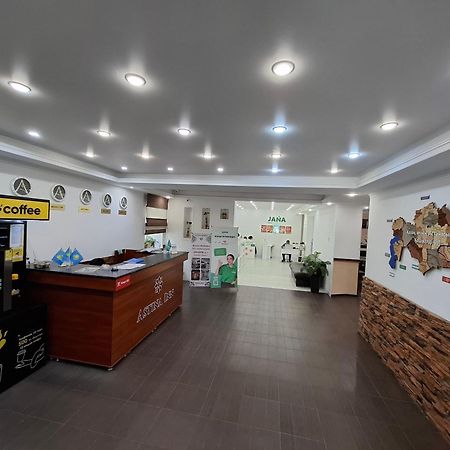 Astina Hotel Αστάνα Εξωτερικό φωτογραφία