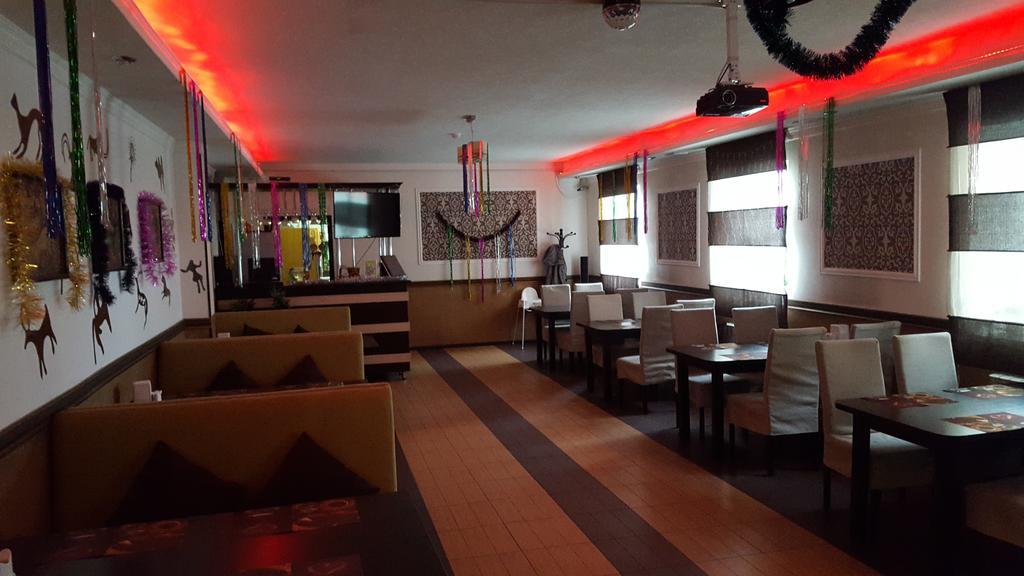 Astina Hotel Αστάνα Εξωτερικό φωτογραφία