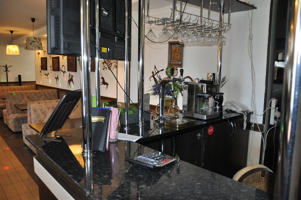 Astina Hotel Αστάνα Εξωτερικό φωτογραφία